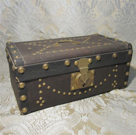 Small Antique Doll Trunk Decorated With Brass Tacks Antique Dolls