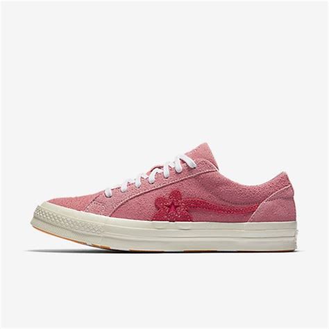 These Pretty Pastel Converse Sneakers Are Selling Out Insanely Fast Via