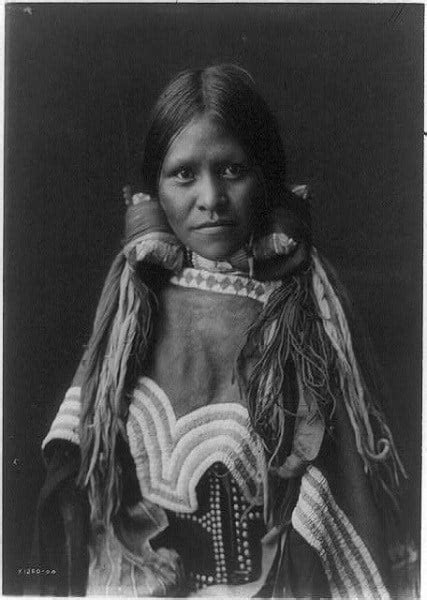 33 Stunning Edward Curtis Portraits Of Native Americans