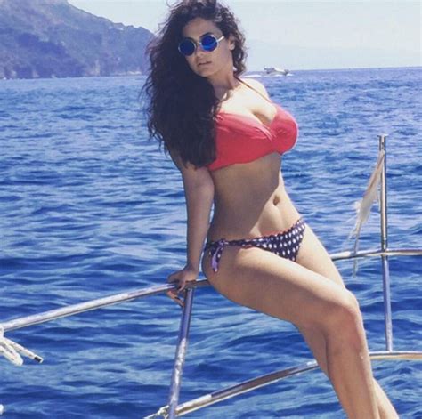 Plus Size Model Hits Back At Miss Italy Contestants Who Say She S Too