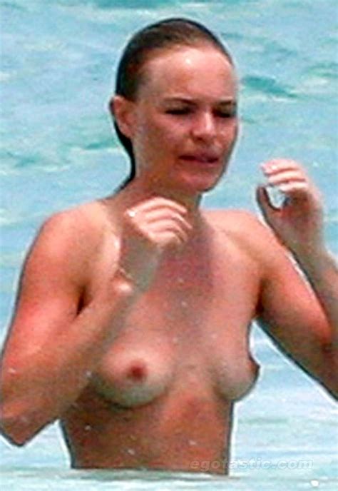 Kate Bosworth Topless Click Pic For More Taxi Driver Movie