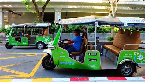 electric tuk tuks roll into downtown bangkok for less obnoxious rides thailandtv news