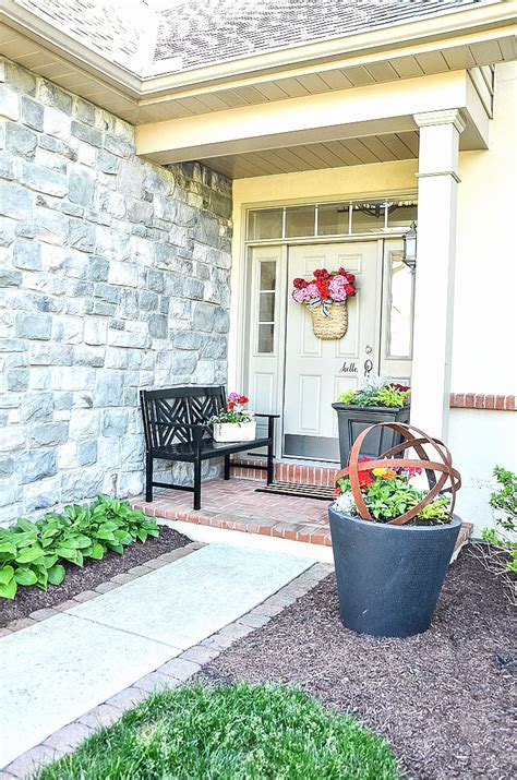 7 Easy Small Front Porch Decorating Ideas Stonegable