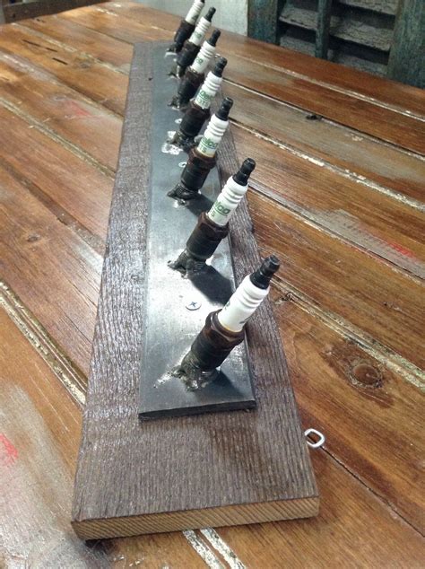 They are easy to make as well, so you can just try it. 9 DIY Hat Rack Ideas for Any Home | Garážové dielne ...