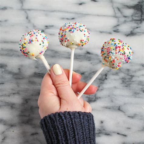 How To Make Cake Pops An Easy Cake Pop Recipe