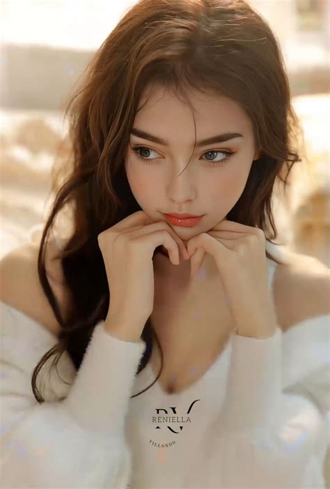 Reniella Villondo 미용 제품 아름다운 소녀들 아시아의 아름다움