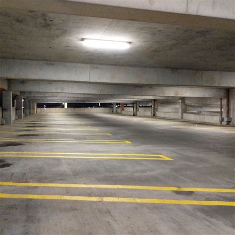 Paris gare du nord, also known as the north station amongst english speakers, is the busiest railway station in europe, used by approximately. St Louis Children's Hospital Employee Parking Garage - Bus ...