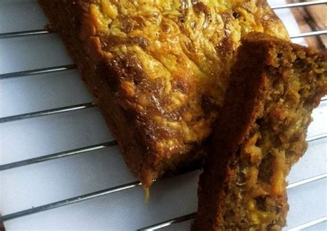 Resep ini sebetulnya karena penasaran banget sama kuenya mba maola yolanda. Resep Cheesy Banana Bread (Bolu Pisang Keju) oleh ...