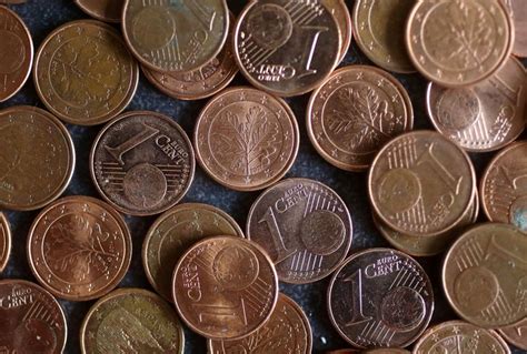 Eu Eyes Phasing Out Smallest Euro Cent Coins 2020 01 29 Marketscreener