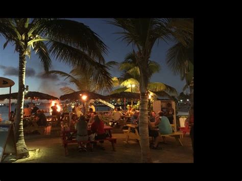Saint Martin Sint Maarten Gastronomie Buccaneer Beach Bar