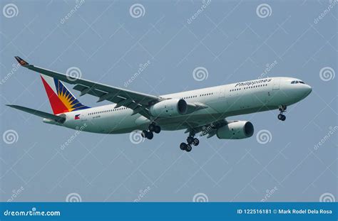 Philippine Airlines Airbus A330 300 Landing Editorial Photo Image Of