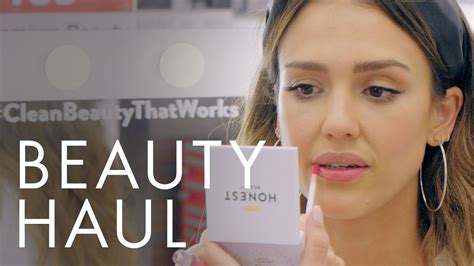 Watch Jessica Alba Do A Beauty Editors Makeup With All Honest Beauty