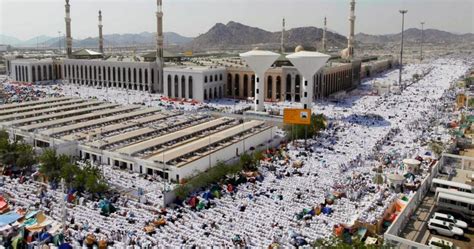 Pada hadis tersebut rasulullah saw. Sebaik-baik Doa Adalah Doa Di Hari Arafah, 9 Zulhijjah ...