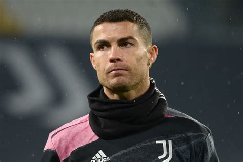 Read all about man united's global, financial, media and regional partners. Man Utd Boost In Cristiano Ronaldo Transfer Hunt With ...