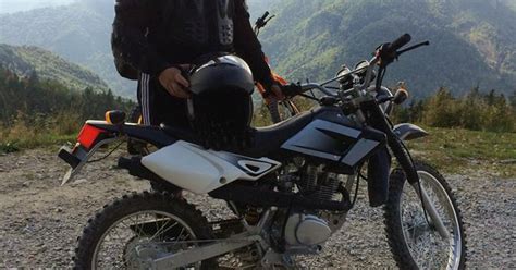 Totul a fostt construit de la nivel de chiosc. FOTO Fratele lui Marian Vanghelie e pasionat de motoare ...