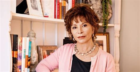 Born in peru and raised in chile, isabel allende is the author of the house of the spirits. Isabel Allende reflexiona sobre la revolución feminista en ...