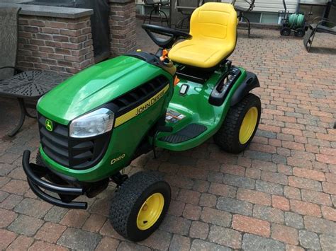 John Deere D160 Lawn Tractor Less Than 85 Hours