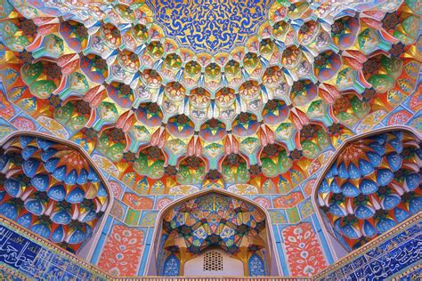 Islamic Architecture Kaleidoscopes Of Adoration DOP