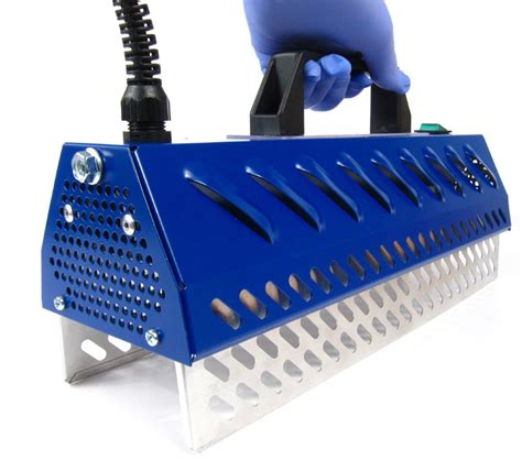 A variety of paint strippers and removers—find the supplies needed for any paint job The Silent Paint Remover™ : Model 1100-14