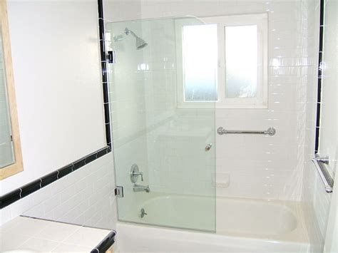Create custom divider configurations and sizes in a variety of styles and mounting options with our expert sales team. Glass Screens, Partitions - Contemporary - Bathroom ...