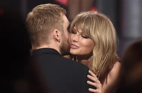 Taylor Swift And Calvin Harris Share Some Pda At The Billboard Music Awards