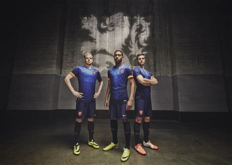 Knvb | halve finale oranjeleeuwinnen. Nederlands Elftal uitshirt WK 2014-2015 - Voetbalshirts.com