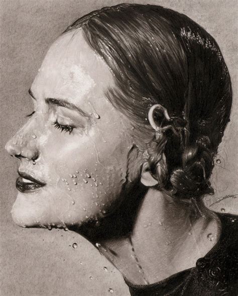 Believe it or not, the pictures you're about to see were all created with the good old graphite pencil. A Showcase of Amazing, Photo-Realistic Pencil Drawings