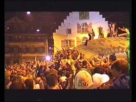 Meisterfeier/Meisterkorso FCSG Meister 2000 St.Galler Marktplatz/Bohl FC St.Gallen - YouTube