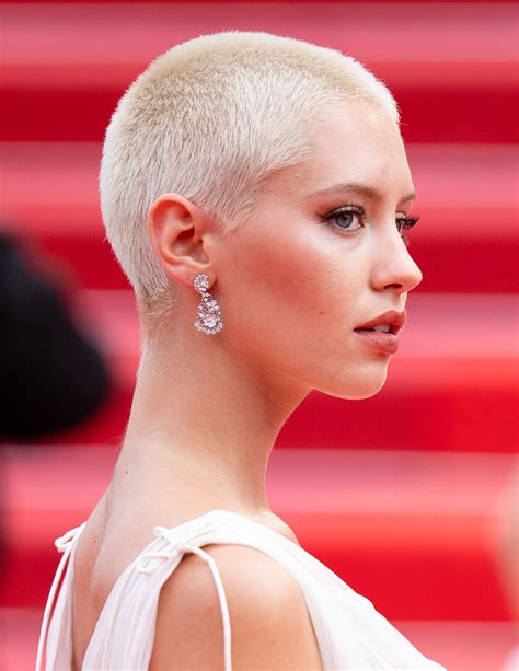 Details 150 Buzz Cut Hairstyles Super Hot Vn