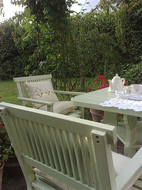 Cooking Apple Green from Farrow and Ball | Painted outdoor ...