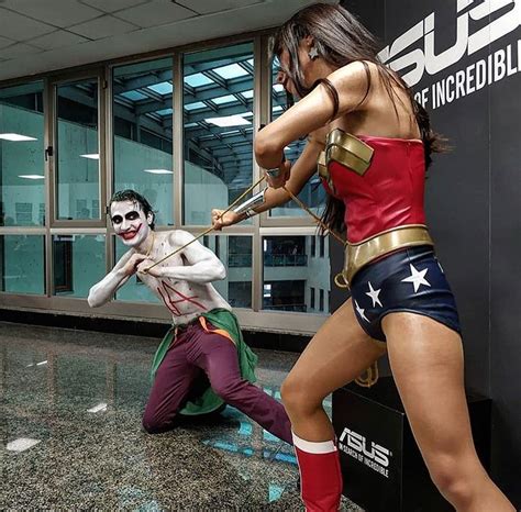Wonder Woman Vs The Joker Wonder Woman Cosplay Wonder Woman Women