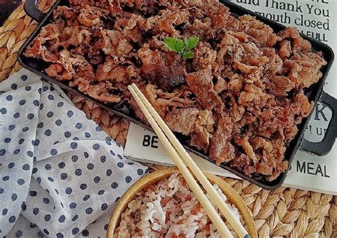 The earliest preparations of satay is believed to have originated in javanese cuisine, but has spread to almost anywhere in indonesia, where it has become a national dish. Resep Daging Panggang Teflon oleh Ine Setiawati - Cookpad