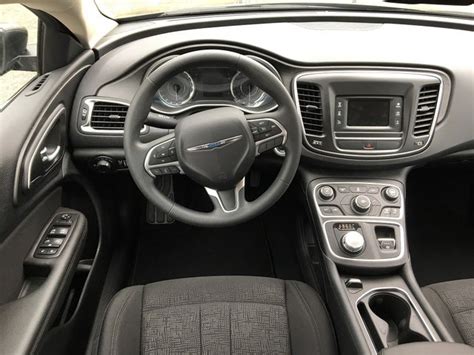 2016 Chrysler 200 Pictures Cargurus