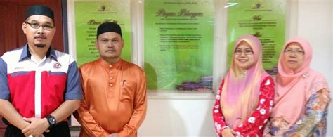 Sarjana muda pengajian islam & sains (smpis) dan sarjana muda pengajian islam & teknologi maklumat (. Unit Agama Dan Moral, Jabatan Pengajian Am: AA209 SAINS ...