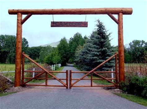 Driveway entrance ideas of ranch designs rural gate entrances country entry. Image result for Ranch Driveway Entrance Landscaping Ideas ...