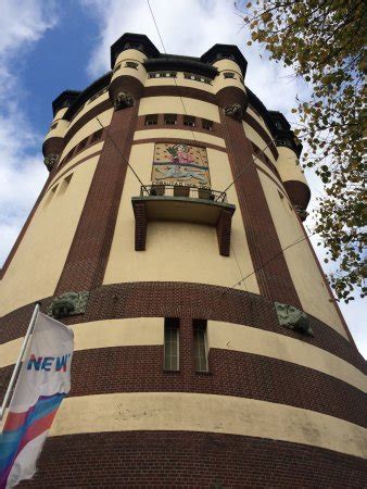 Mönchengladbach hat viele gesichter, in 4 bezirke und 44 statistische stadtteile aufgegliedert. Wasserturm (Mönchengladbach) - Aktuelle 2020 - Lohnt es ...