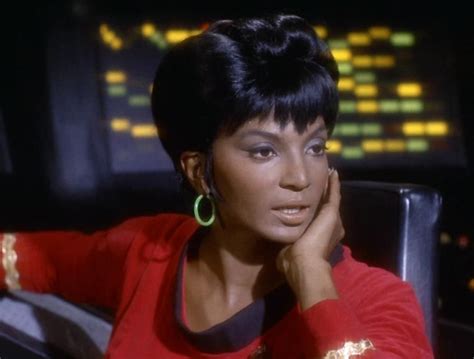Nichelle Nichols As Uhura In Tos I Was Uhura When My Brother And I Played Star Trek Star