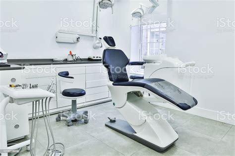 kantor dokter gigi yang lengkap di klinik foto stok unduh gambar sekarang bekerja
