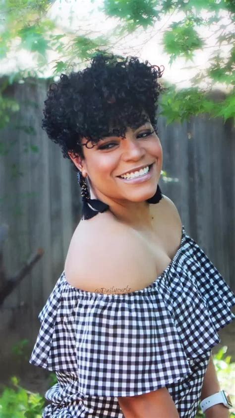 Curls do not always settle as you'd like them to, get extremely voluminous or simply stick out whimsically. Pin by Daily Curlz on My natural life, hair, curls and ...