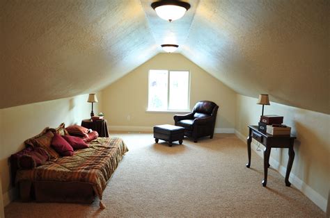 Best Rooms With Slanted Ceilings With Diy Home Decorating Ideas