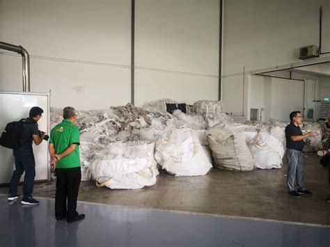 The net profit margin of chin lean plastic factory sdn bhd decreased by 1.98% in 2019. CGTN (China Global Television Network) Reporter and Crew ...