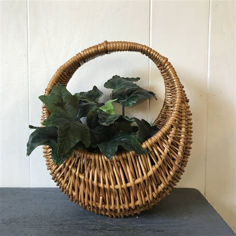 Free for commercial use no attribution required high quality images. woven wicker basket with handle - round boho rattan ...