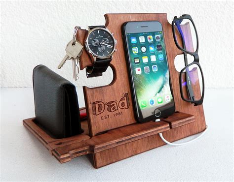 64 of the best gifts under $100 to give in 2020. Best Gift for Dad - Personalized Docking Station - 100% ...