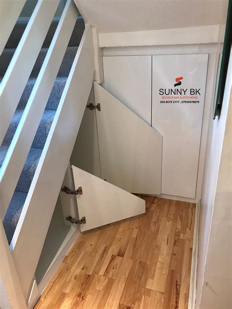This innovative dressing room marries a range of storage solutions with tasteful design. Fitted Wardrobes and Furniture for Loft rooms, Home ...