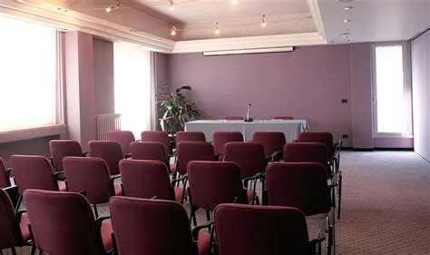Situated in mestre, this hotel is within 1 mi (2 km) of ferretto square, municipal tower of mestre, and porto marghera. BW Plus Hotel Bologna Venezia Mestre: prenota online ...