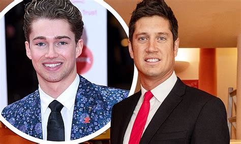 Im A Celebrity Pay Packets Revealed As Vernon Kay Bags The Highest