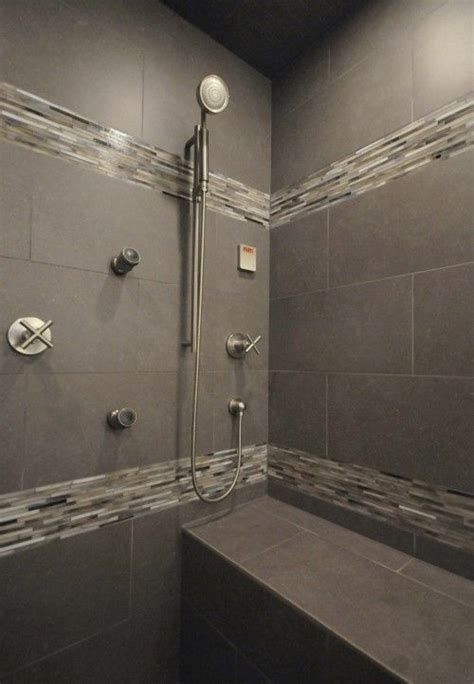 Accent bathroom wall tile ideas. 24 Stylish Tile Borders for Bathrooms - Home, Family ...