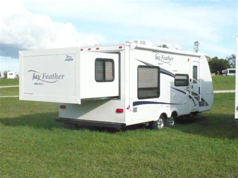 New 2011 Jayco X213 Jay Feather Expandable Travel Trailer For Sale In