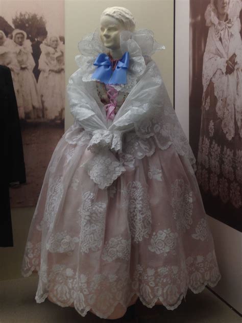 We would like to show you a description here but the site won't allow us. Pin von Elena Zhukova auf Żywec