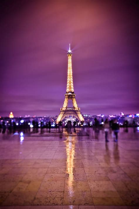 Glow In The Dark Ii Tour Eiffel Paris At Night Eiffel Tower